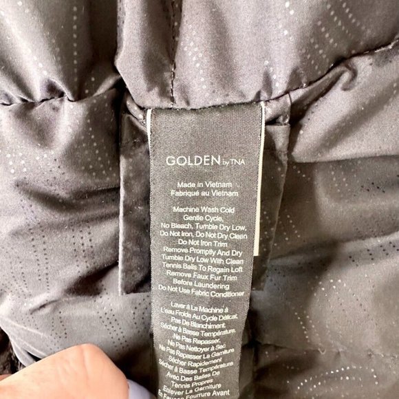 Aritzia Tna Womens Bancroft Parka Winter Coat Black Size M Warmest Goose Down - Picture 13 of 16